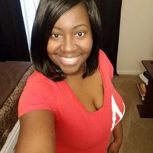 Meet your Posher, Annette